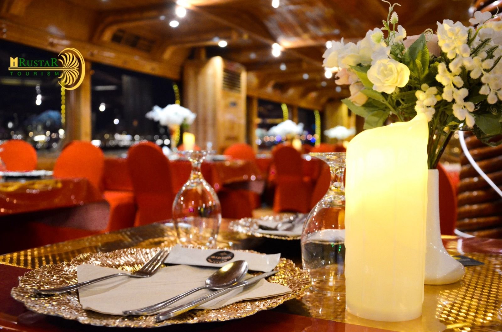 Dhow Cruise Creek Dinner in Dubai
