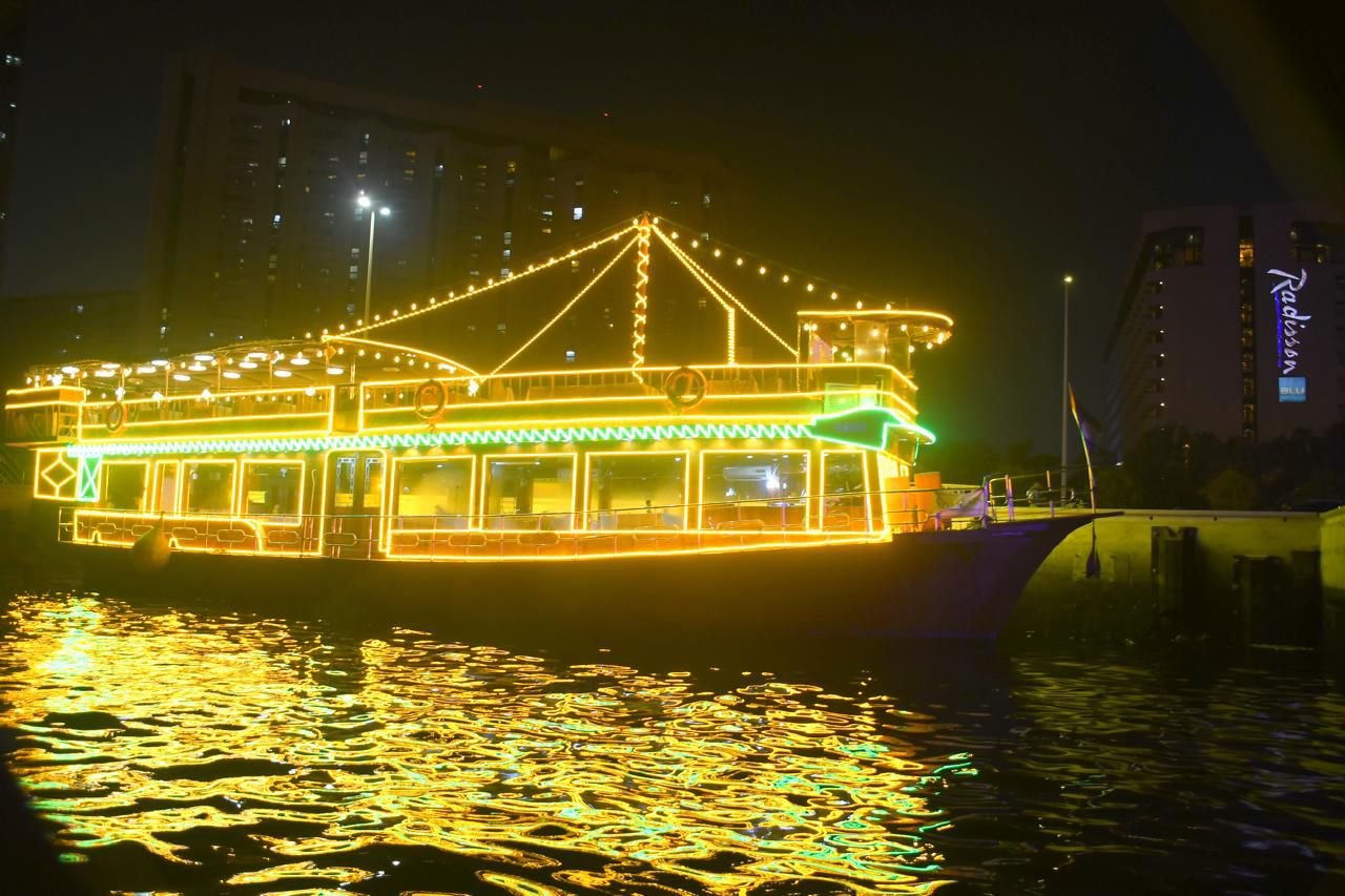 Dhow Cruise Creek Dinner in Dubai