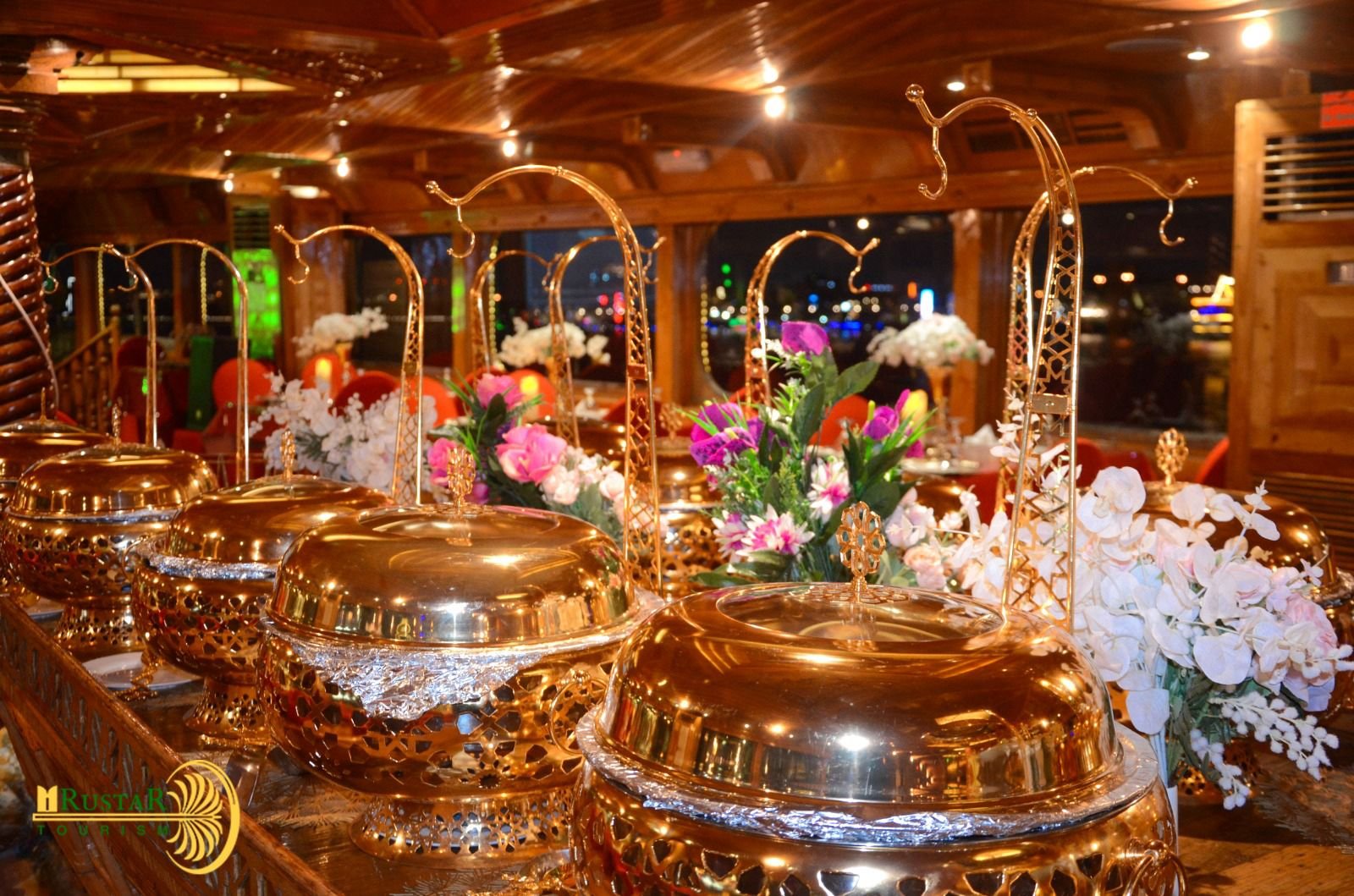 Deira Creek Premium Cruise