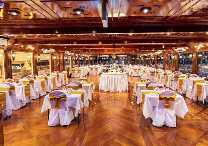Wooden Dhow Cruise Dubai Marina