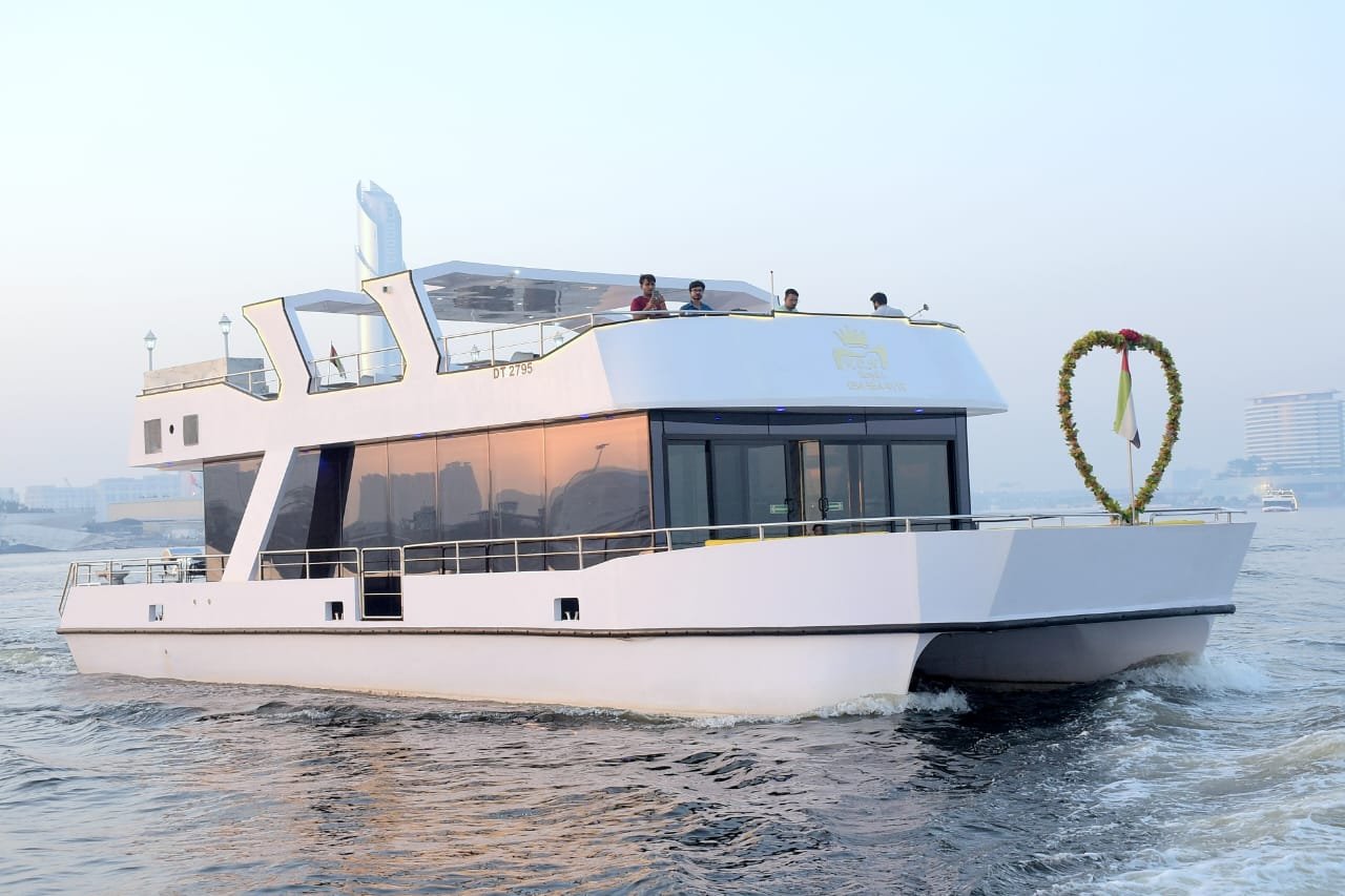 Eid Cruise Dubai Water Canal