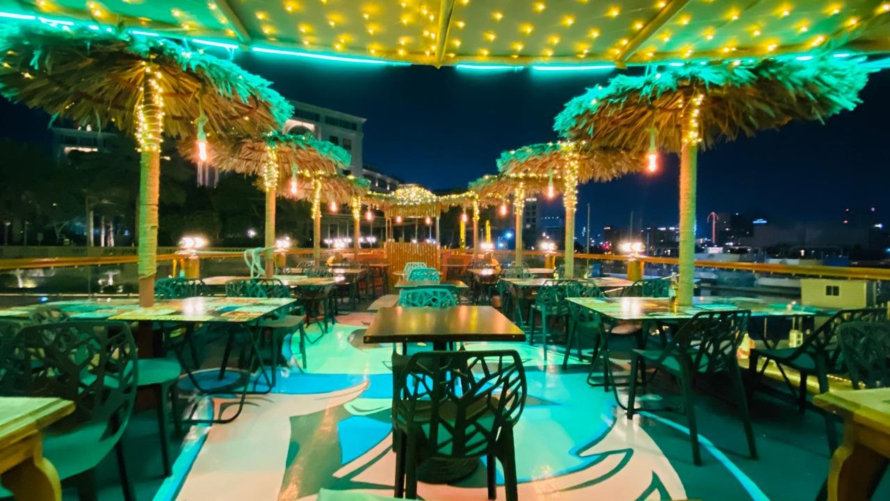 Valentines Day Cruise Dubai Water Canal